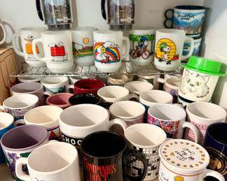 Check out those Snoopy mugs!