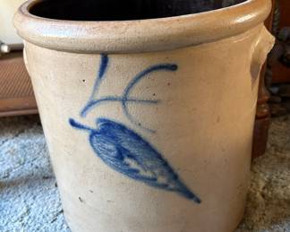 Antique 4 gallon crock