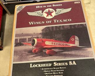 Wings of Texaco Lockheed Sirius 8A Special Brushed Metal Edition die-cast plane