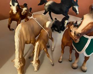 Breyer collectible Horse sets , Mama and baby