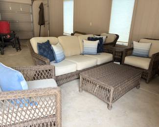 Frontgate Sofa & Chairs with cushions & Covers