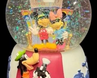 Disney Mickey Mouse You Oughta Be In Pictures Snowblow