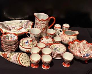Japanese Kutani Geisha Girl Porcelain Dishes Featuring Flower Frog