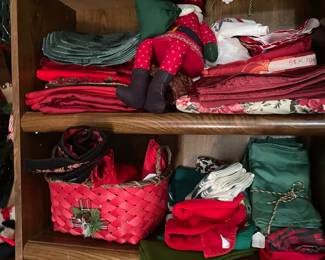 All kinds of holiday napkins and linens $1 and up