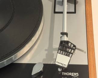 Thorens TD 160 Turntable