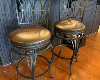 #21	Set of 2 swivel bar stools 28" seat H	 $40.00