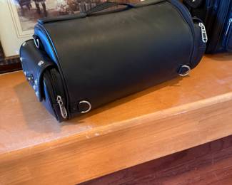 #33	Saddleman Leather Motorcycle Bag-New	 $50.00