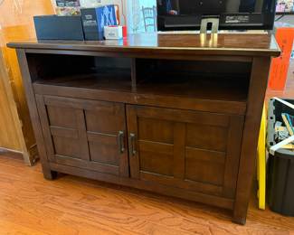 #8	Cabinet 48x18x32	 $60.00
