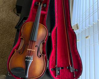*	#76	Violin ER Pfretzschner 1975 with case	 SOLD