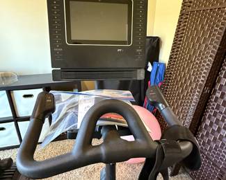 *	#39	NordicTrack Commercial S10i studio cycle	 $250.00