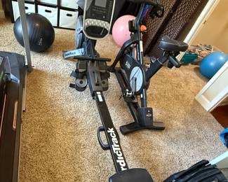 #40	NordicTrack RW500 Rowing machine	 $250.00