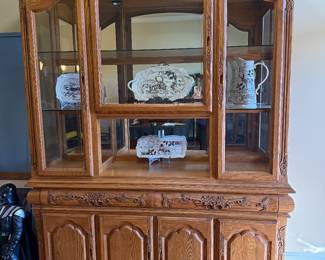 #1	Lighted Hutch K.S. Summit A. America 86x18x50	 $150.00