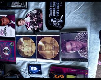 Elvis collection zoom#4