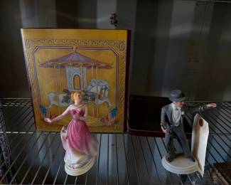 4054 3 Porcelain Figurines