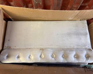 6602  Love Seat