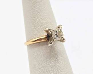 734 14k Gold Diamond Ring, 2.1g