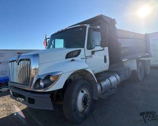 75  2009 International 7500 