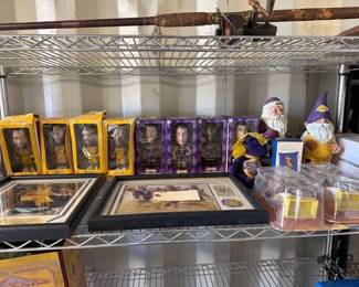 4052 Lakers Memorabilia