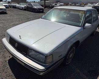 405 1987 Buick Electra Park Avenue