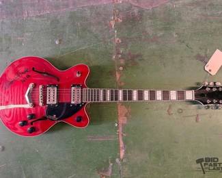 6094  Robin Finck Autographed Gretchen Streamliner Electric Guitar