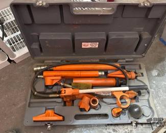 2402  JONG MAW Hydraulic Body Frame Repair Kit 