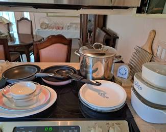 CORNING AND OTHER KITCHEN ITEMS