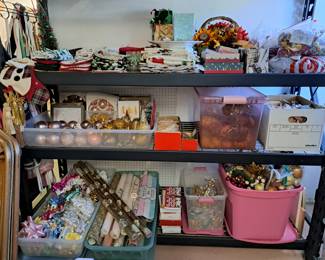 METAL STORAGE RACK, HOLIDAY DECOR AND LINENS