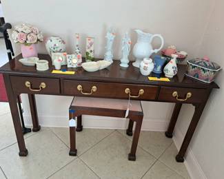 HALL TABLE WITH LENOX AND WEDGWOOD COLLECTIBLES