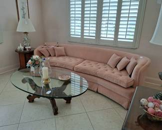 HOLLYWOOD LUXURY STYLE SOFA