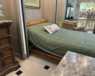 Adjustable Sleigh Bed!