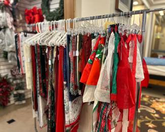 Christmas runners, aprons, place mats, etc.