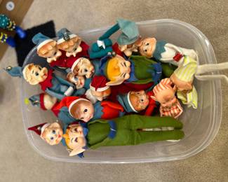 Several 'Elf on a Shelf'!