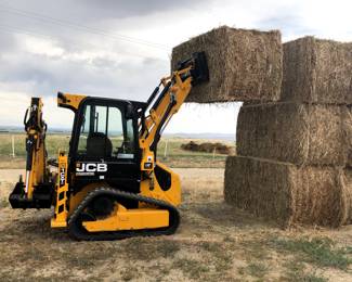 Consigned to BigIron Auction (https://www.bigiron.com/Listings/RobertWornath-2): 2020 JCB 1CXT HF Track Loader w/ Backhoe