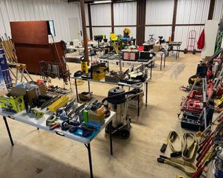 Lots of quality name brand tools