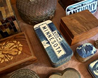 Boxes/ miscellaneous