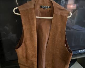 Suede vest
