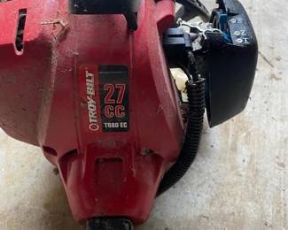 Troy Bilt 27CC TB 80 EC Leaf Blower