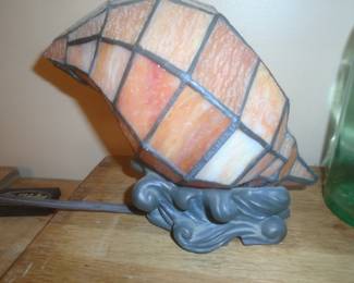 shell lamp