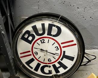 Vintage Bud Light Neon Clock 