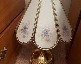 Antique Touch Style Table Lamp