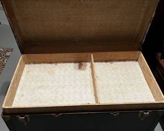 Antique trunk with compartment