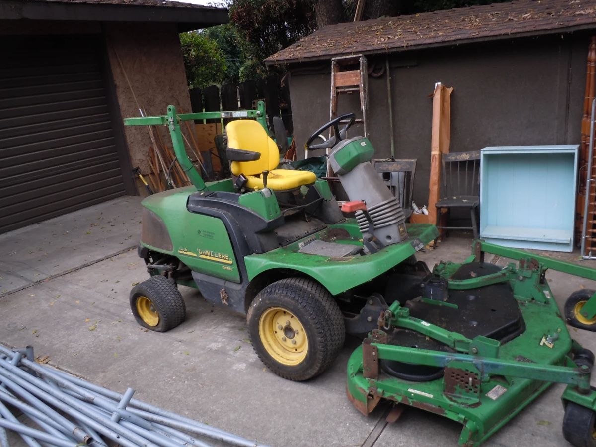 John Deere Model 1445