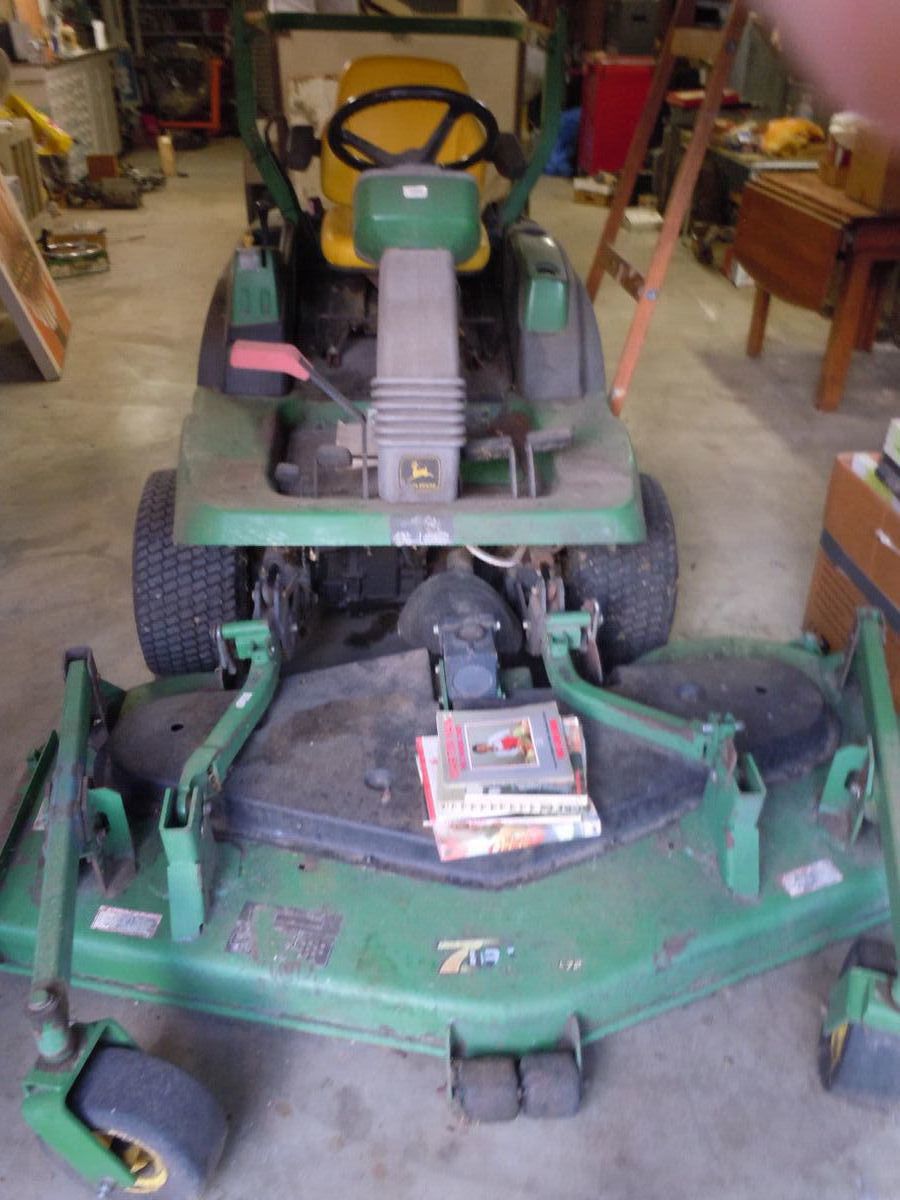 John Deere Model 1445