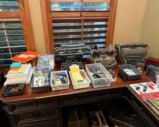 Office supplies, Antique Typewriters