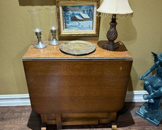 Drop Leaf Table, Lamp, Decor