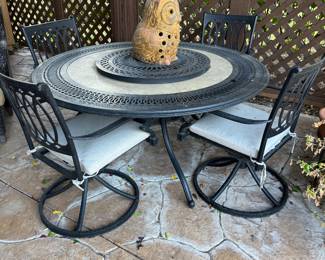 Patio Table and 4 Chairs