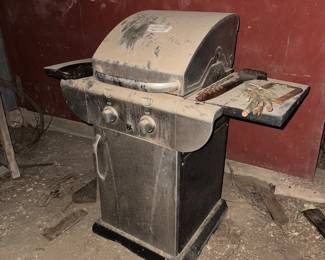 Nice gas grill