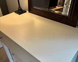 Top of farm style chest