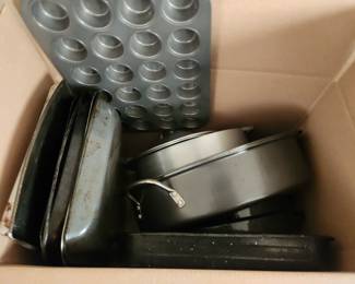 Roster, broiler, and baking pans