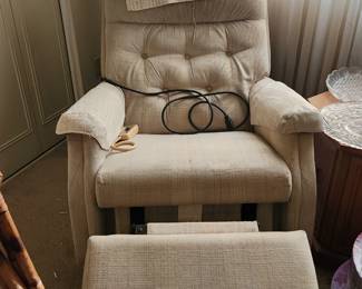 Manual recliner